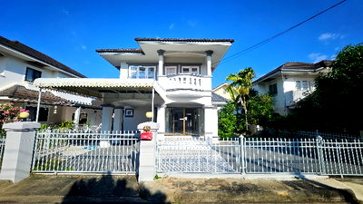 Houses for sale Chiang Mai : House For Sale laguna home sansai Near Central Festival Ruamchok Mall Sansai 