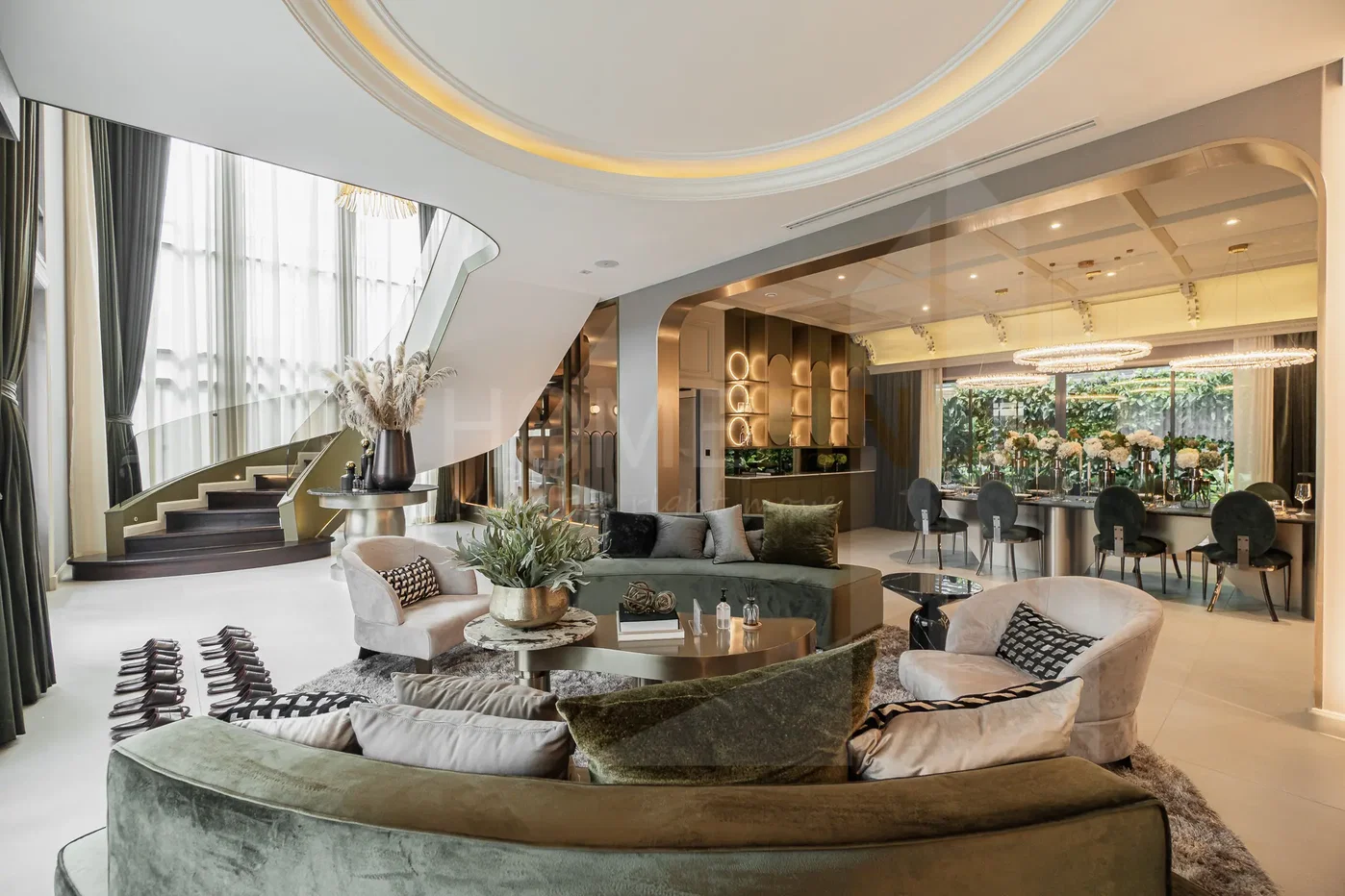picture Grand Bangkok Boulevard Krungthepkreetha 4 bedrooms, for sale - 3/10