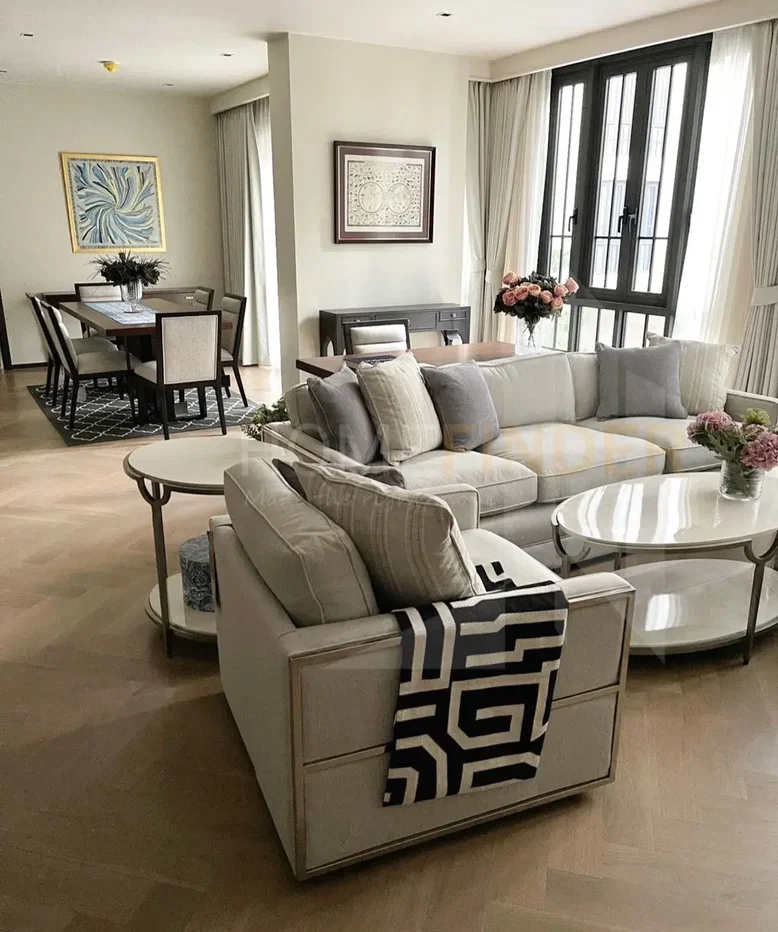 รูป The Reserve Sukhumvit 61 3 bedrooms, for sale - รูปที่ 1/6