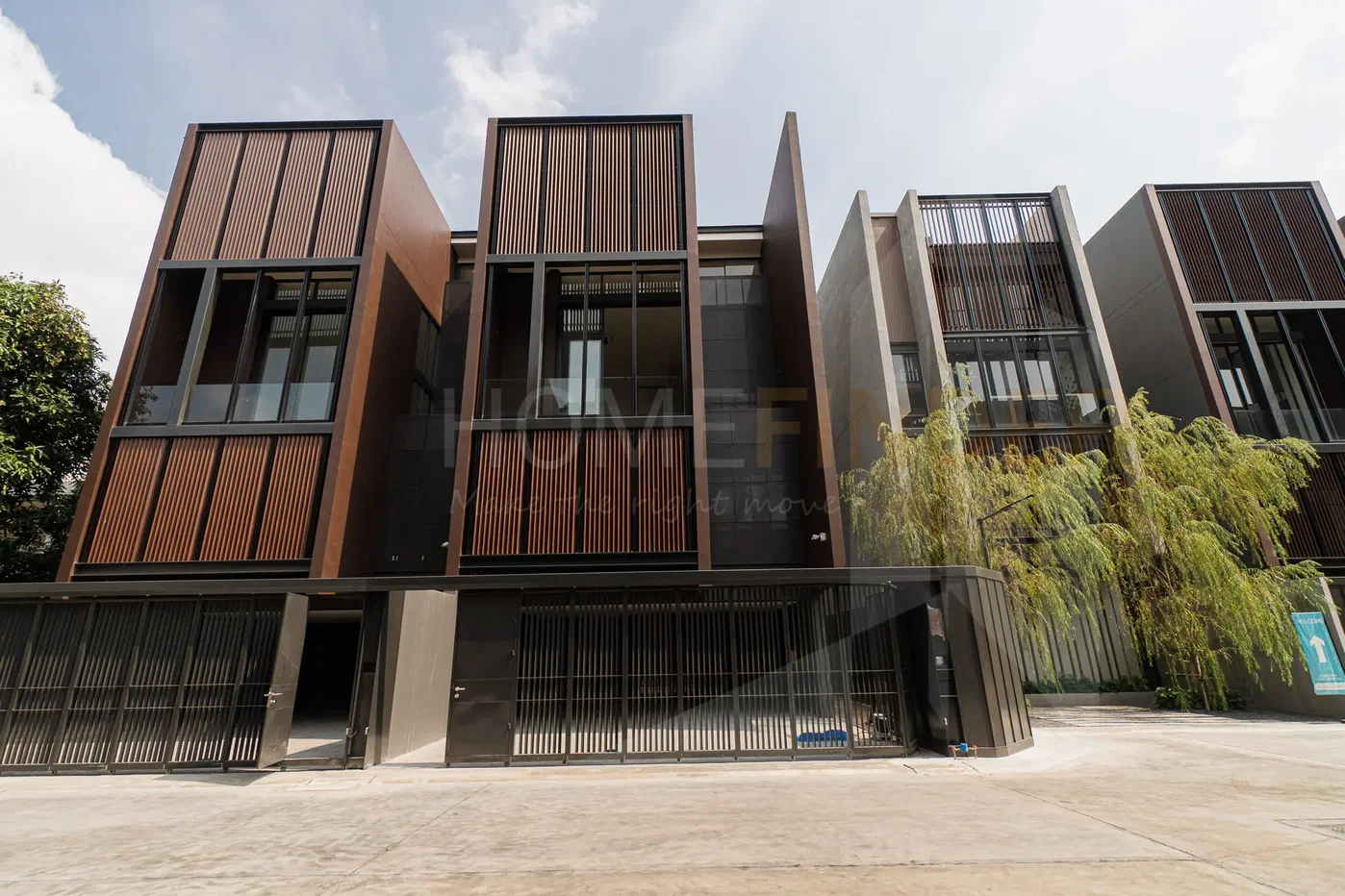 รูป BAAN U CHAROEN TOWN IN TOWN 3 bedrooms, for sale - รูปที่ 1/11
