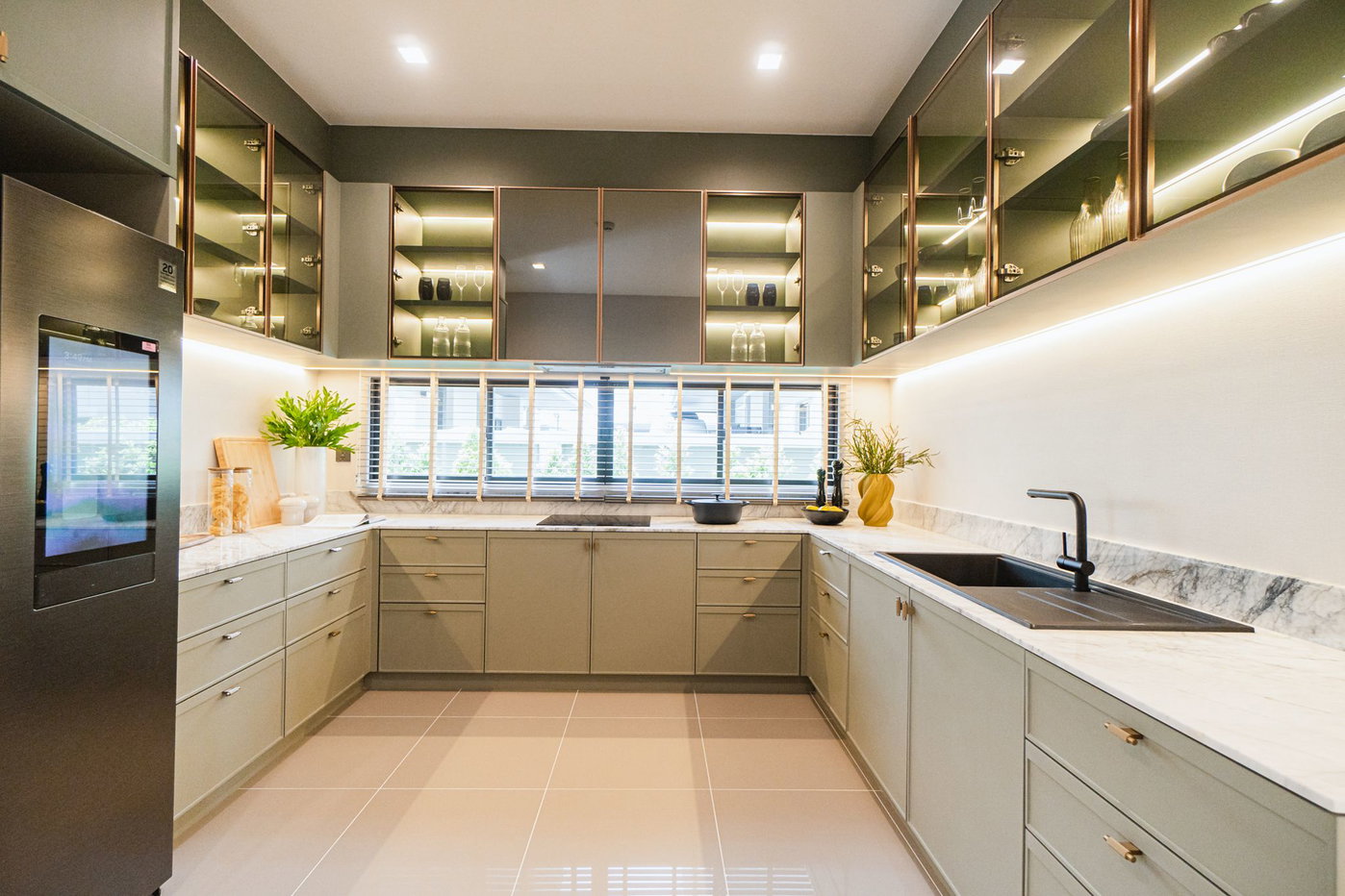 รูป แกรนด์ บางกอก บูเลอวาร์ด พระราม 9 - กรุงเทพกรีฑา ยูนิต พล็อต 17 5 bedrooms, for sale - รูปที่ 8/14