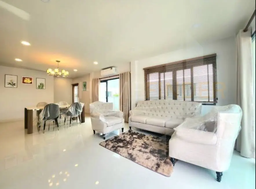 picture Centro Bangna 4 bedrooms, for sale - 3/8