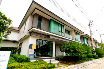 Houses for sale : AVIAN Srinakarin - Krungthepkreetha 4 bedrooms, for sale