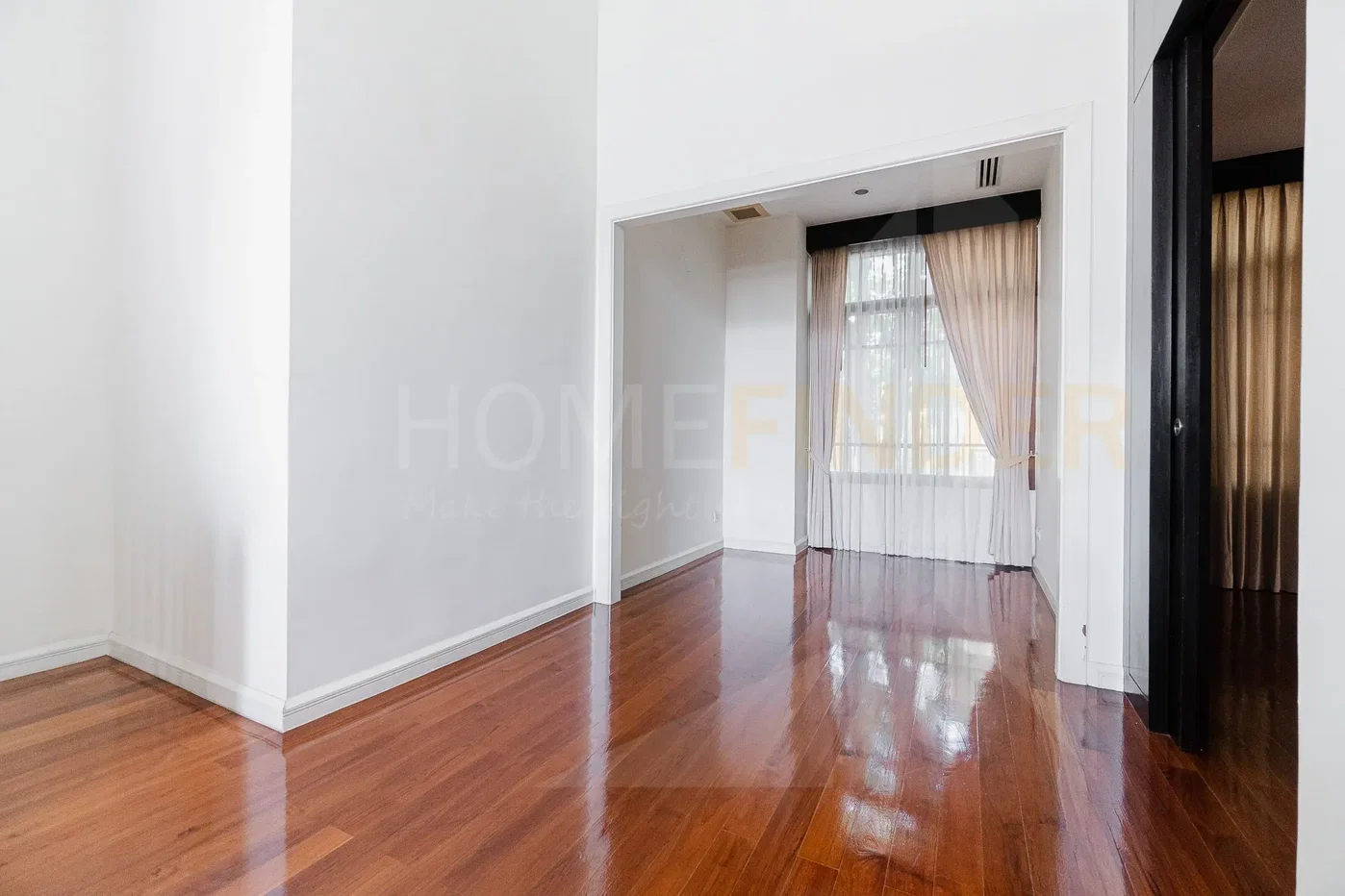 รูป Baan Sansiri Sukhumvit 67 - 4 bedroom House with swimming pool in Sukhumvit, Bangkok 4 bedrooms, for sale - รูปที่ 9/16