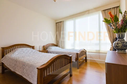 Watermark Chaophraya River 2 bedrooms, for sale