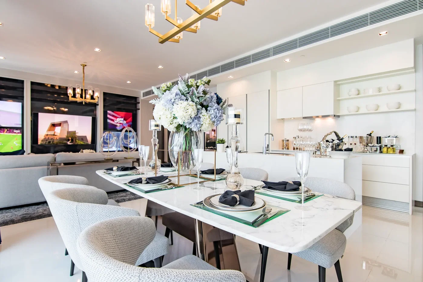รูป Q1 Sukhumvit 3 bedrooms, for sale - รูปที่ 3/11
