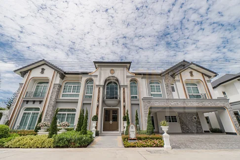 Alpina Rama 2 6 bedrooms, for sale