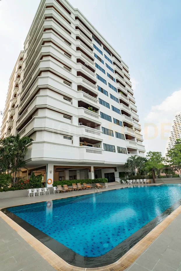 รูป Sethiwan Palace Sukhumvit 4 3 bedrooms, for rent - รูปที่ 25/27