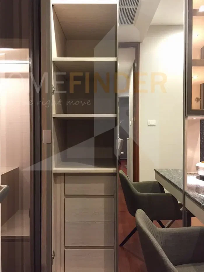picture Ashton Morph 38 2 bedrooms, for rent - 9/13