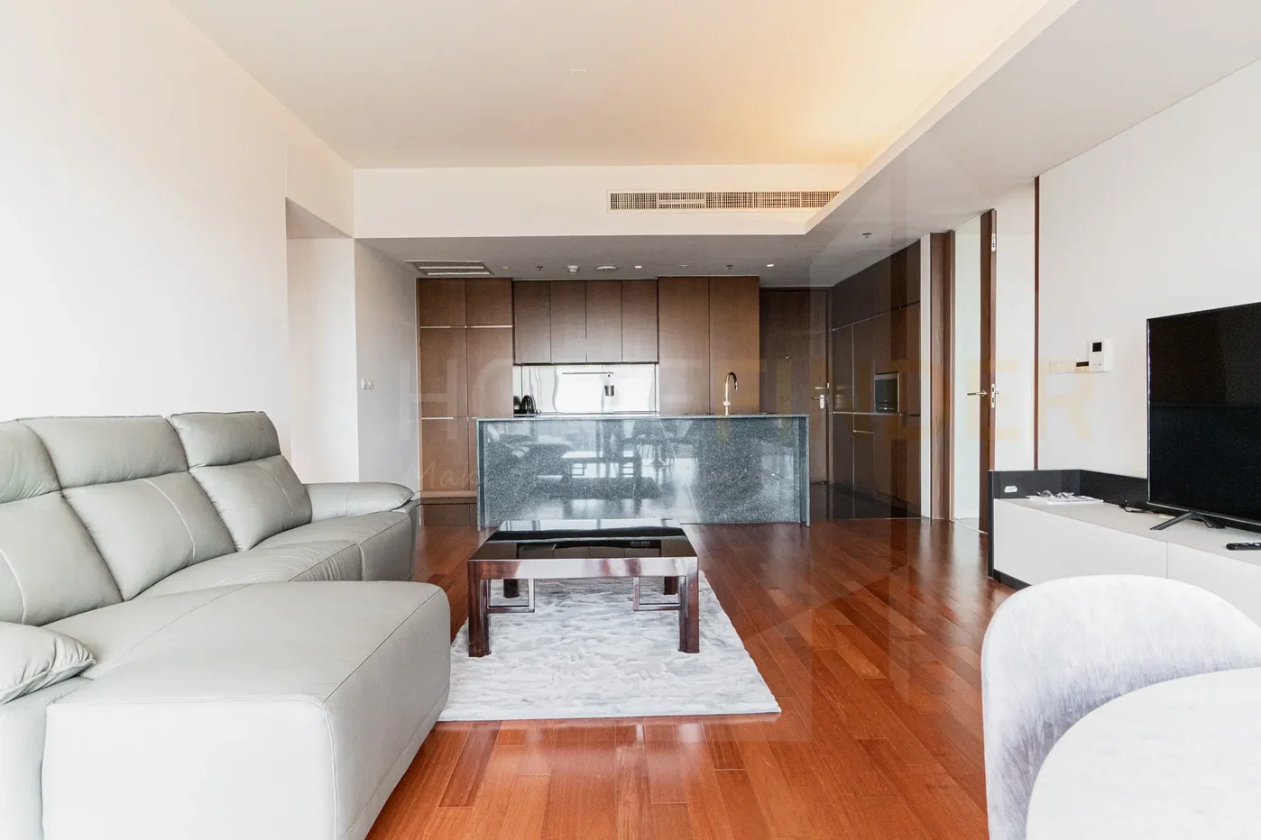picture Hansar Rajdamri 2 bedrooms, for rent - 5/14