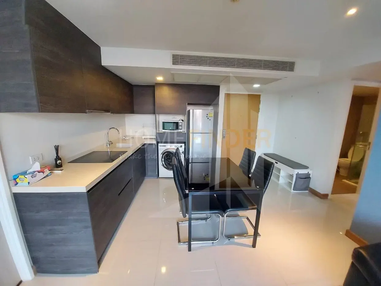picture Downtown 49 2 bedrooms, for rent - 2/4