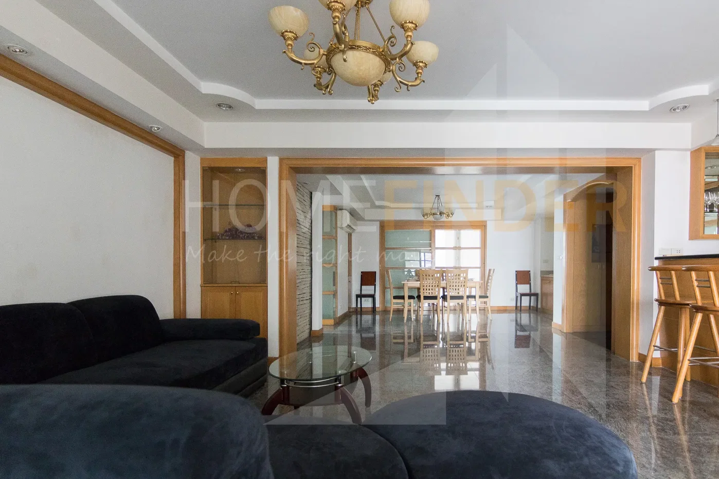 picture Royal Castle 3 bedrooms, for rent - 4/22
