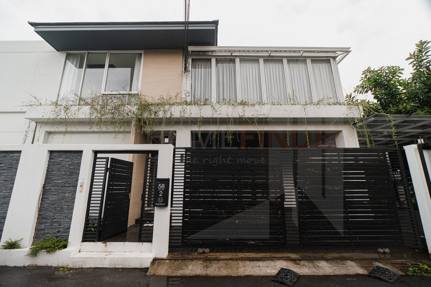 picture House Soi PhromSi 2 Sukumvit 49 4 bedrooms, for sale - 16/16