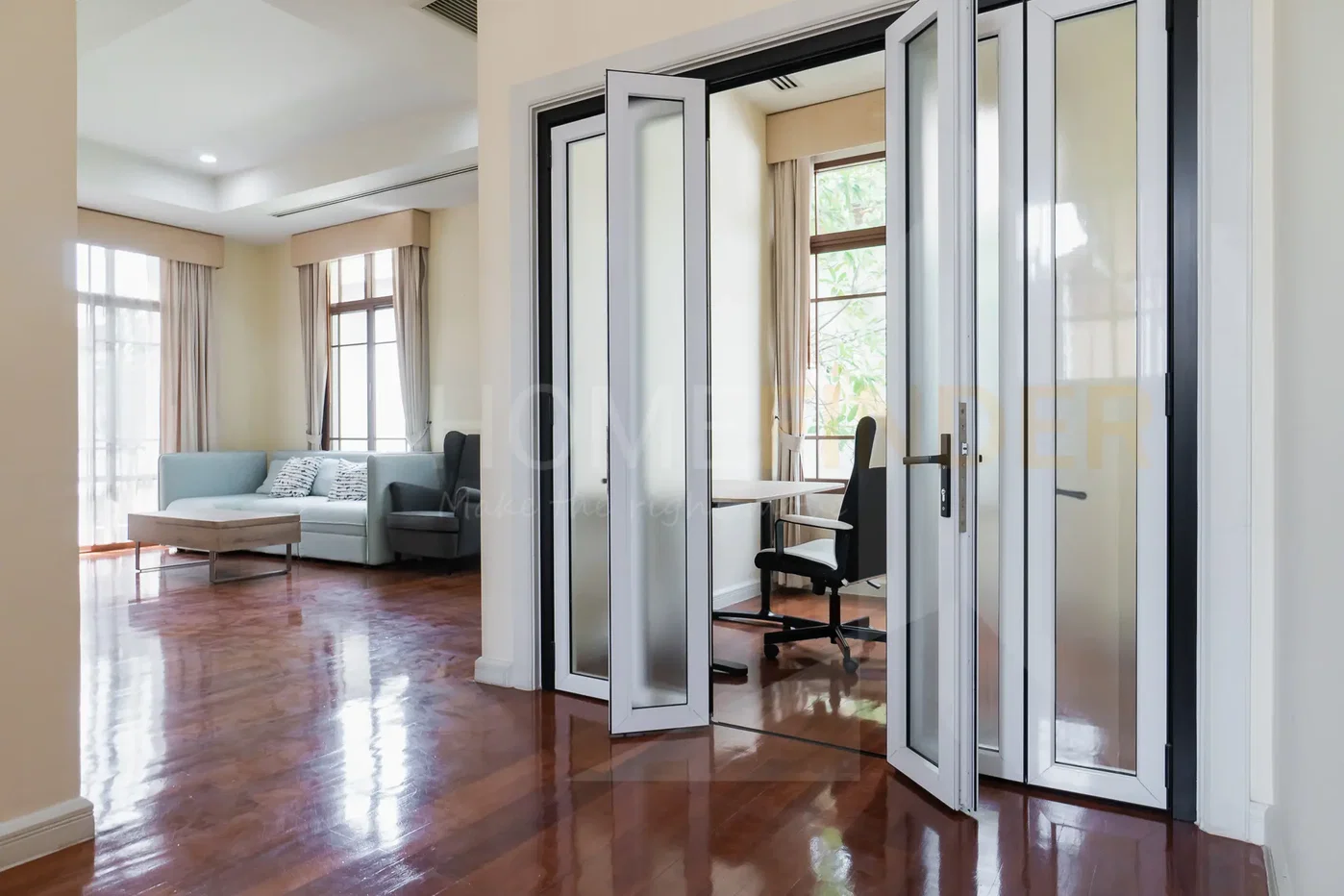 รูป Sansiri House Sukhumvit 67 - 4 bedroom house for rent with swimming pool phra khanong, Sukhumvit Bangkok 4 bedrooms, for rent - รูปที่ 9/30