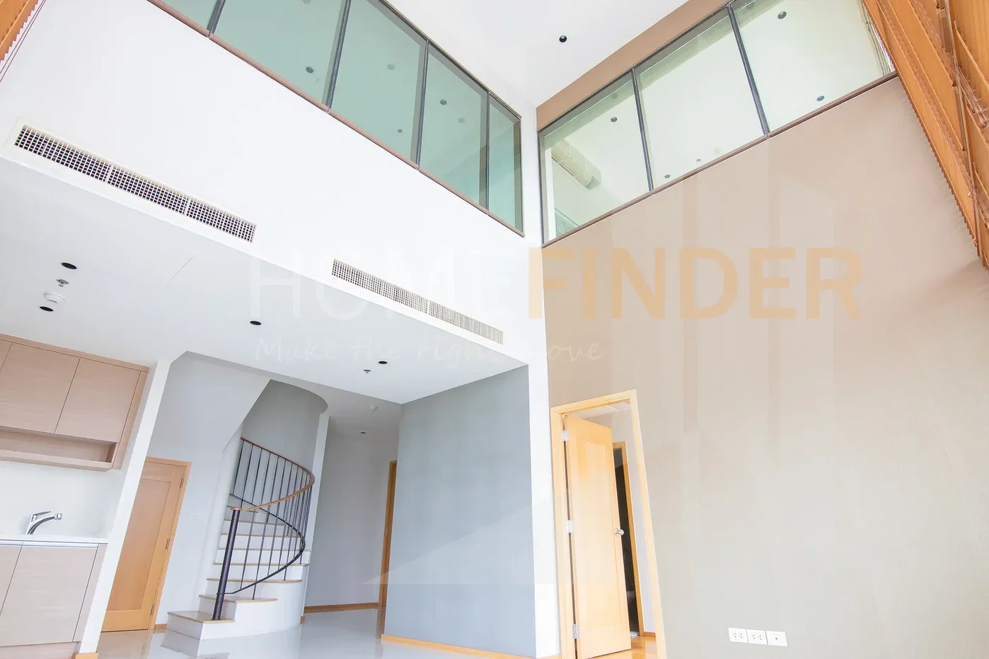 รูป The Emporio Place 2 bedrooms, for sale - รูปที่ 1/11