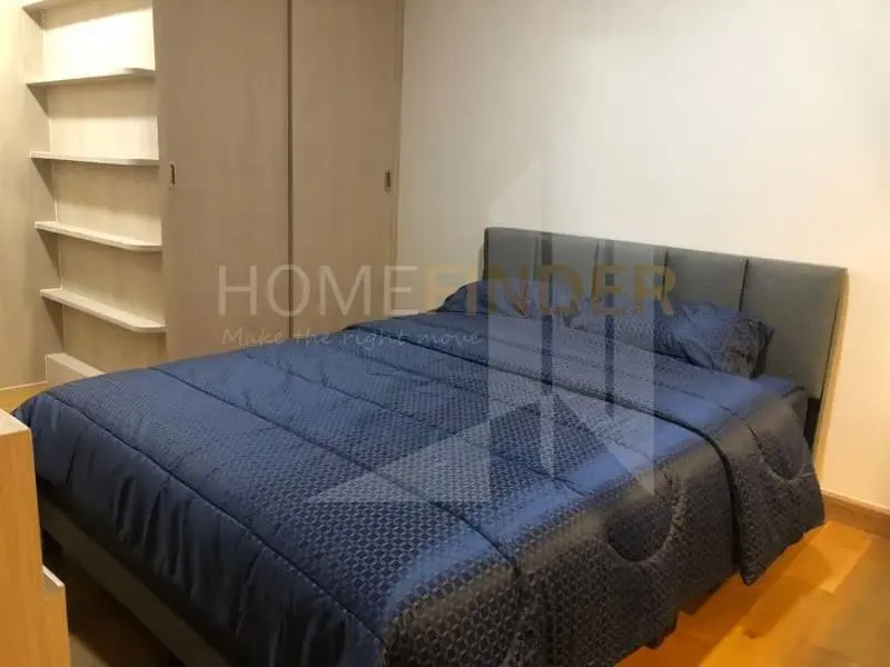 picture Downtown 49 3 bedrooms, for rent - 5/7