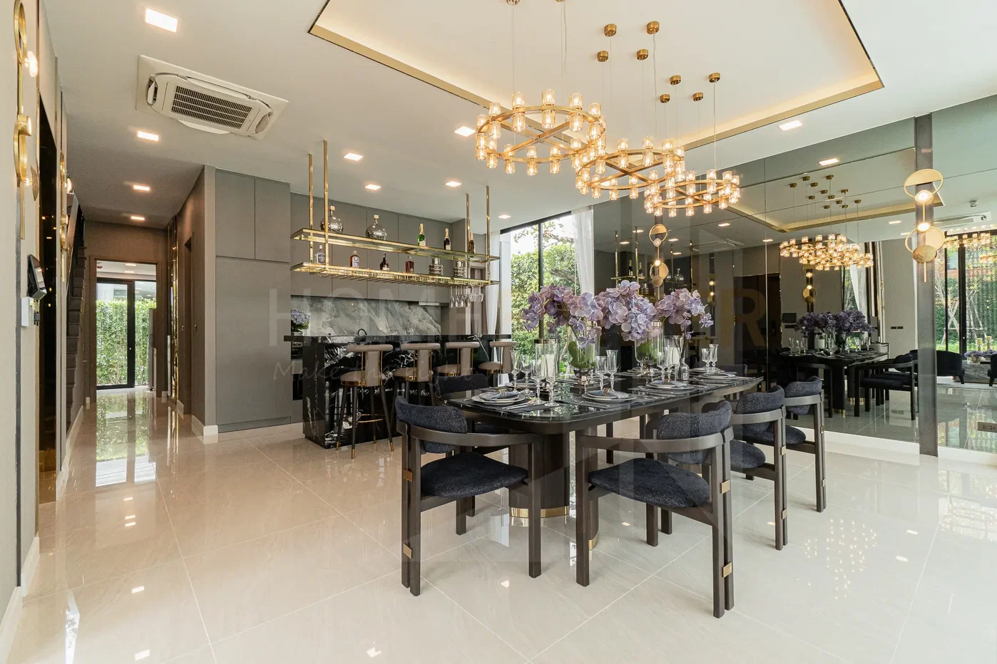 รูป BELGRAVIA Bangna - Rama 9 CHAPEL 5 bedrooms, for sale - รูปที่ 2/13