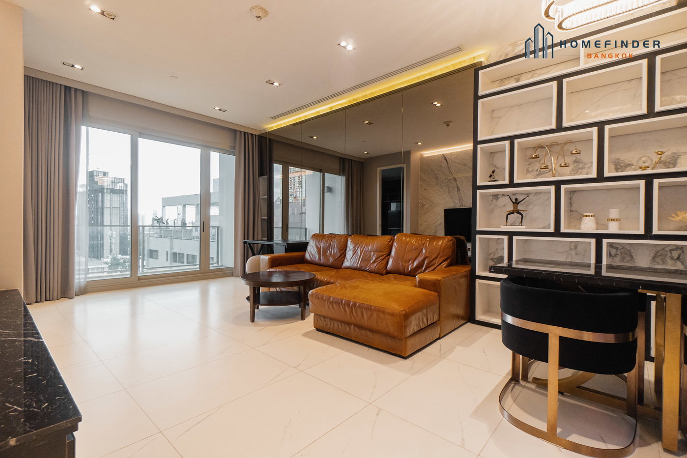 picture 185 RATCHADAMRI 2 bedrooms, for sale - 1/20