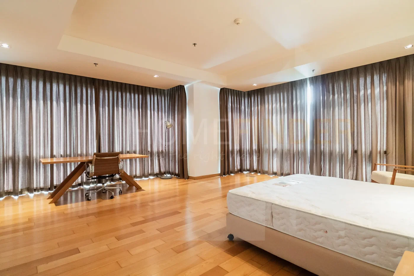 รูป Belgravia Residences 4 bedrooms, for rent - รูปที่ 29/45