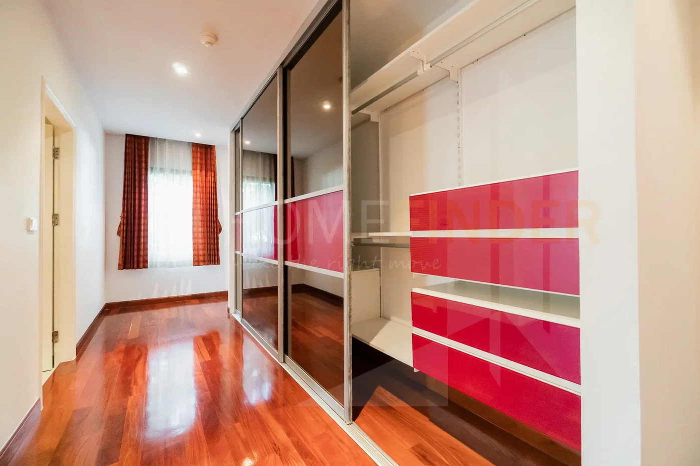 picture Baan Ananda 3 bedrooms, for rent - 29/41