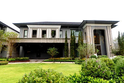 ขายบ้านเดี่ยว : Grand Bangkok Boulevard Ramintra-Kasetnawamin 4 bedrooms, for sale