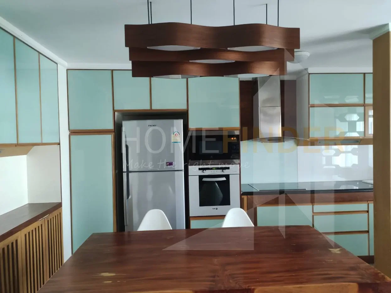 picture Avenue 61 2 bedrooms, for rent - 3/8