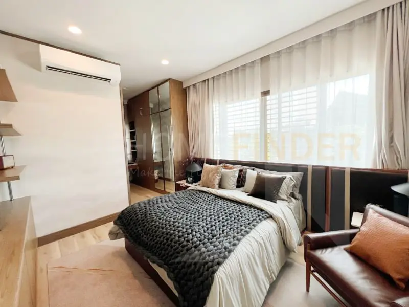 picture Burasiri Krungthep Kreetha 5 bedrooms, for rent - 6/12