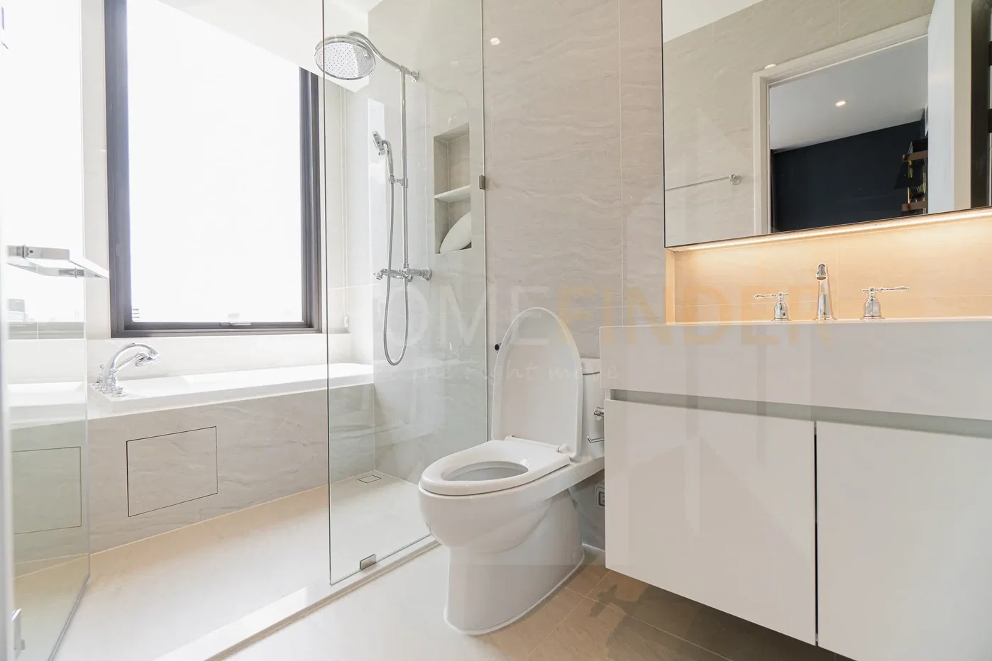 picture Muniq Langsuan 2 bedrooms, for rent - 10/13
