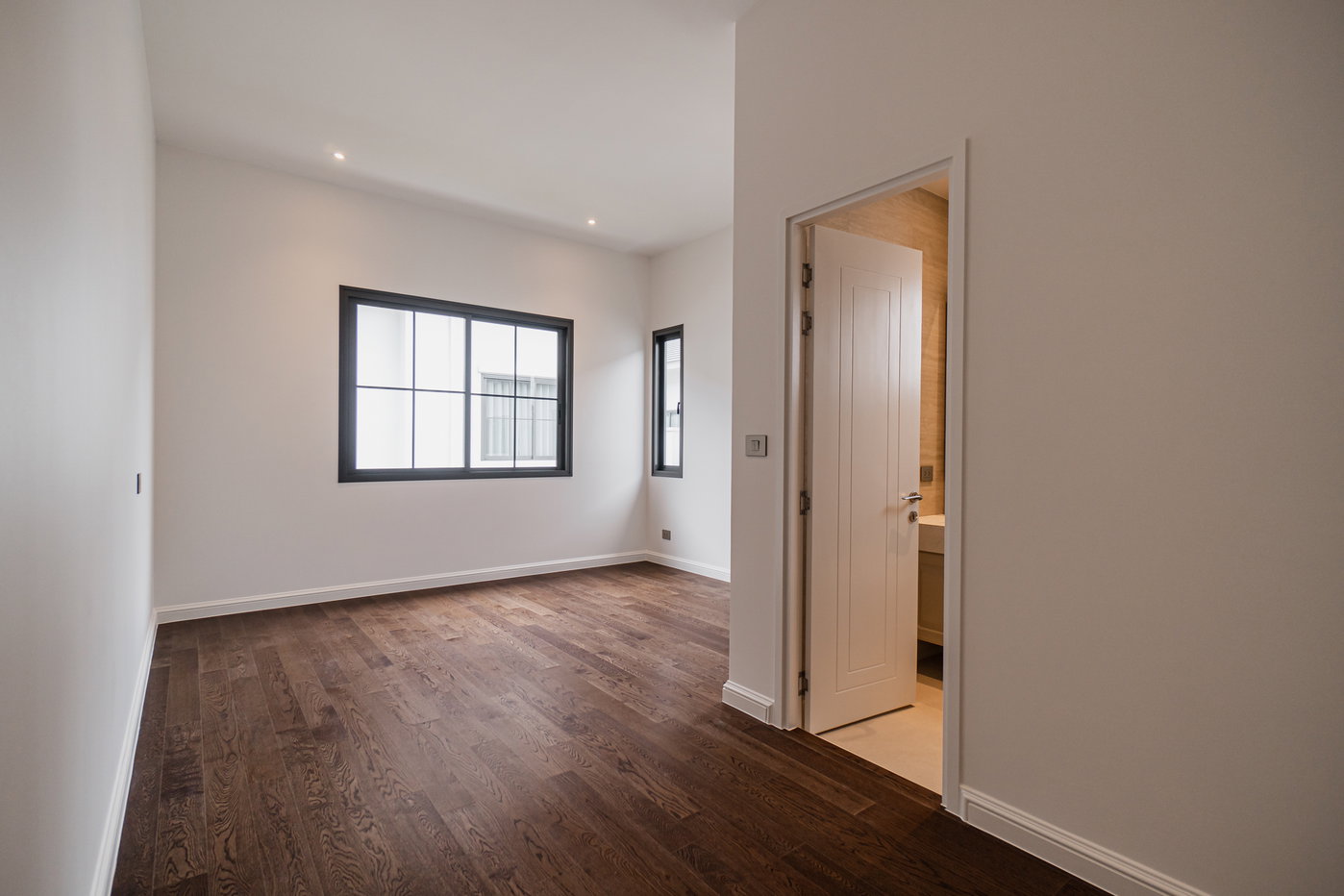 รูป นาราสิริ บรมราชชนนี 5 bedrooms, for sale - รูปที่ 28/31