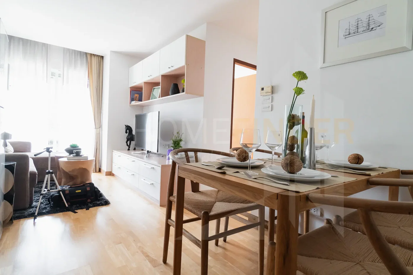 picture Residence 52 2 bedrooms, for sale - 4/11