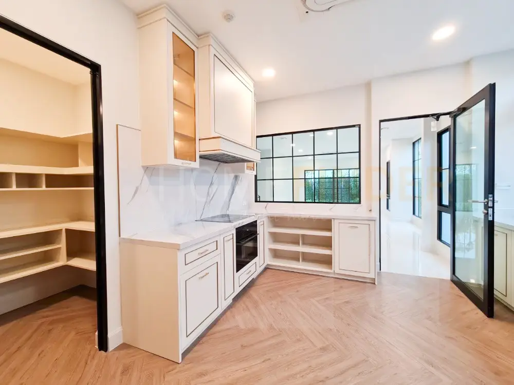 รูป NANTAWAN RAMA 9 New Krungthepkreetha 4 bedrooms, for sale - รูปที่ 5/11