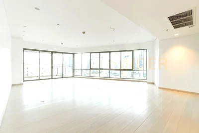 คอนโดให้เช่า : The Lakes 3 bedrooms, for rent