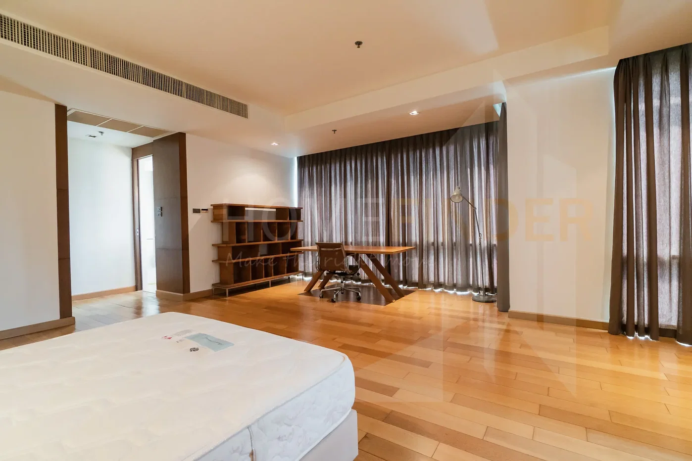 รูป Belgravia Residences 4 bedrooms, for rent - รูปที่ 31/45