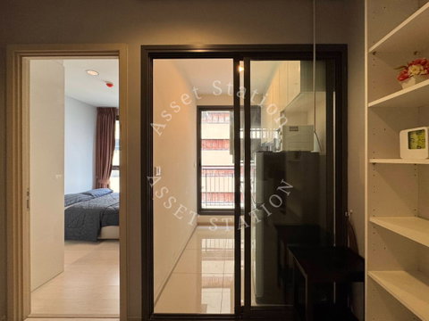 🚅 Rhythm Sukhumvit 42 is near BTS Ekkamai and Gateway Ekamai
