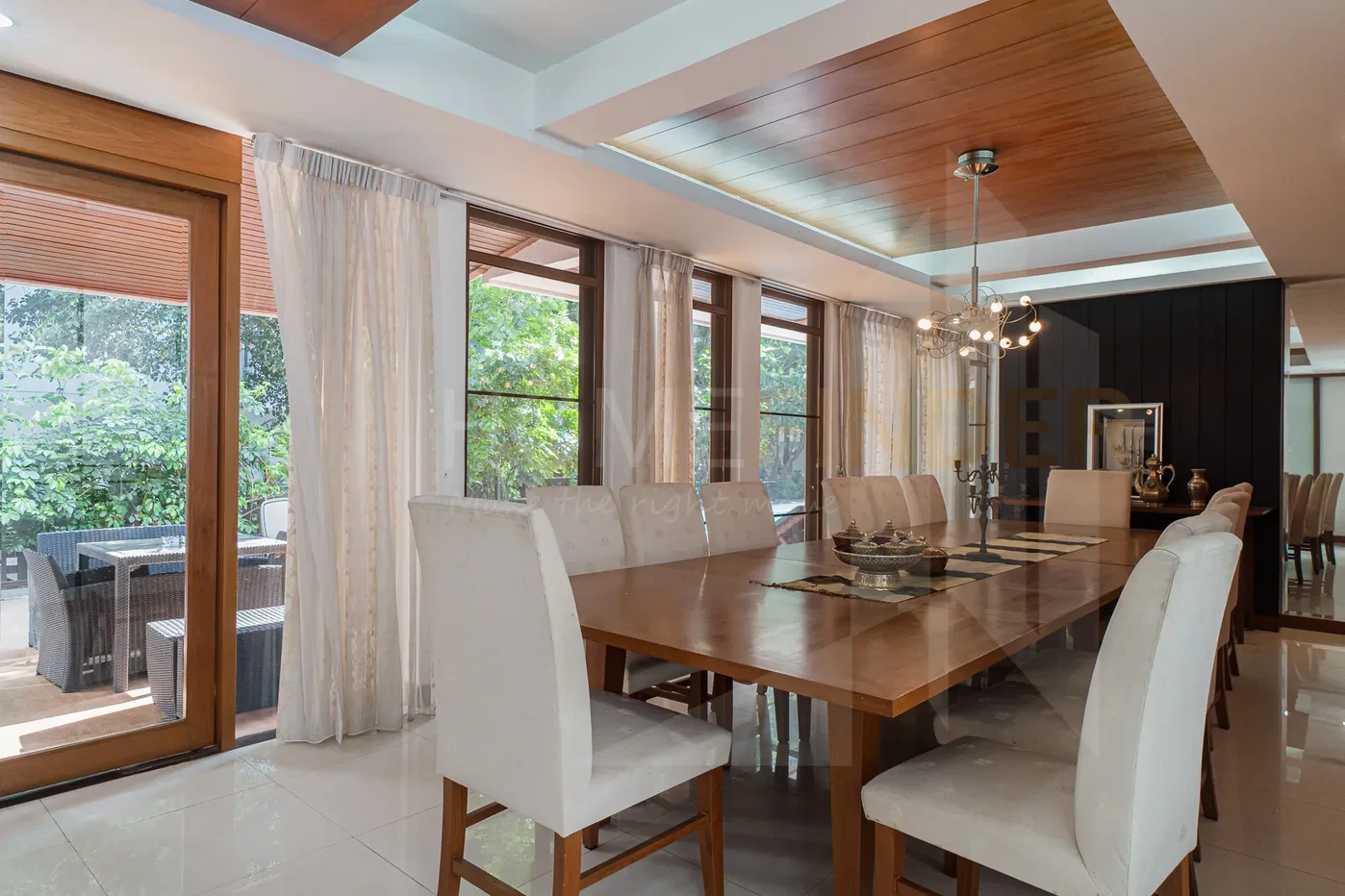 picture Pool Villa in Sukhumvit 5 bedrooms, for rent - 5/14