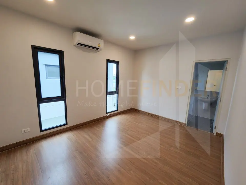 รูป Centro Bangna (New Project) 4 bedrooms, for rent - รูปที่ 9/10