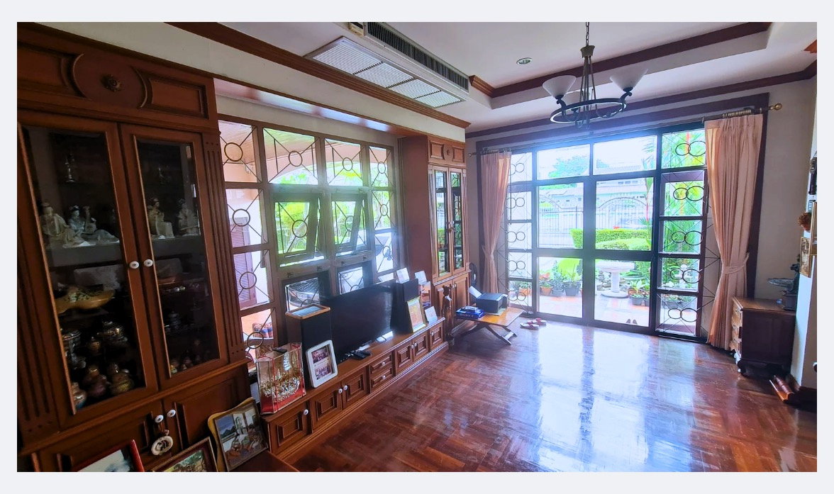 รูป KH0338 ขายบ้านเดี่ยว 2 ชั้น หมู่บ้าน เมืองทอง 2 / 2  พัฒนาการ 61 ใกล้ โรงเรียนเตรียมพัฒนาการ: 2.6 กม. ซีคอนสแควร์ ศรีนครินทร์: 6 กม. ใกล้รพ.วิภาราม - รูปที่ 6/14