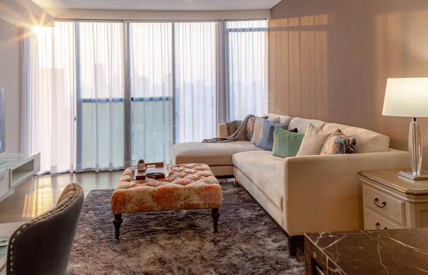 picture Siamese Exclusive Queens 2 bedrooms, for rent - 1/6