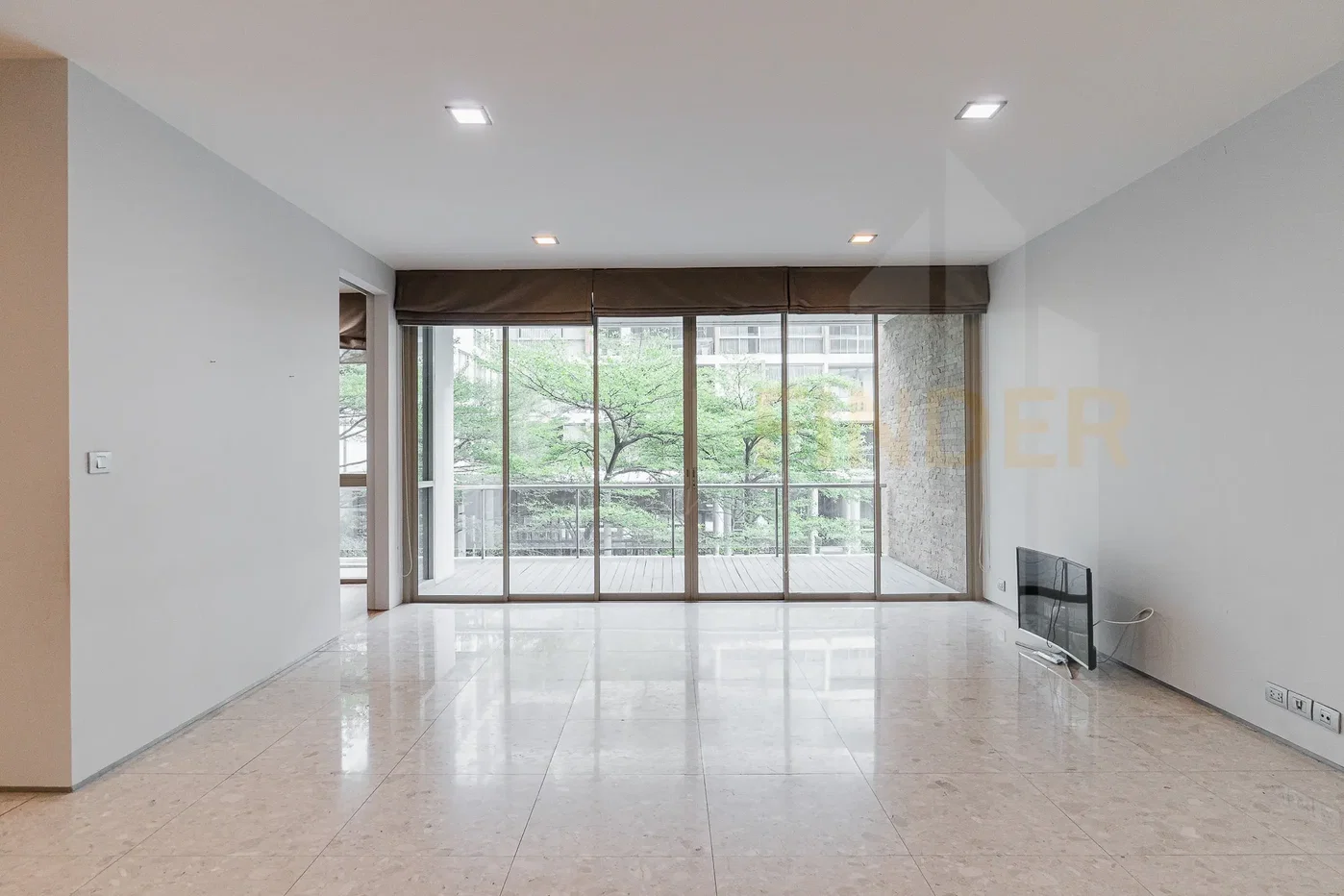 picture Ficus Lane 3 bedrooms, for rent - 1/11