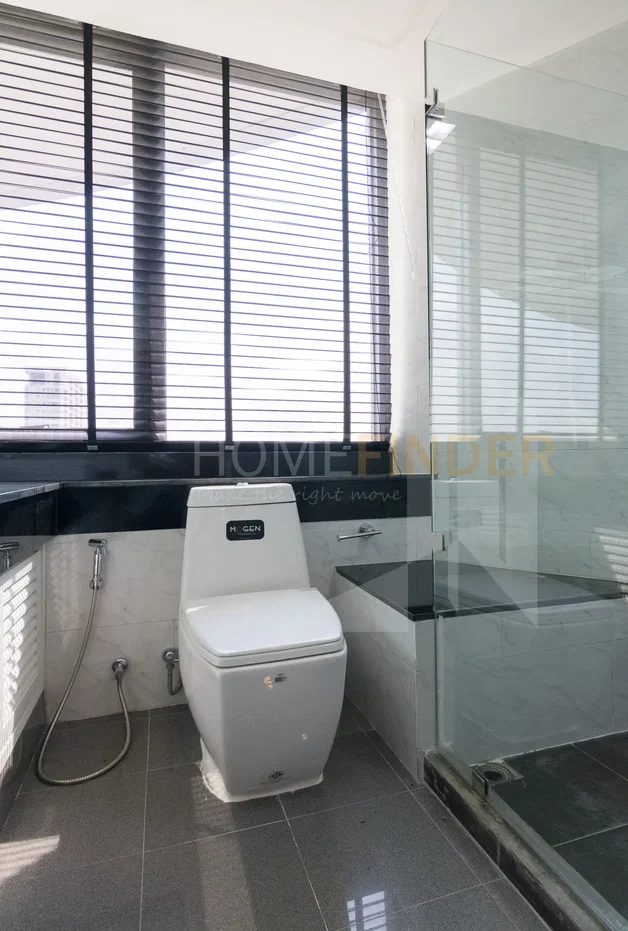 picture Baan Yen Akard Condominium 2 bedrooms, for rent - 9/11