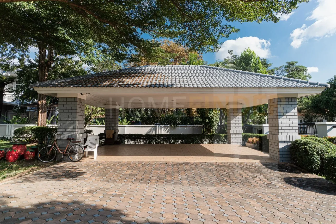รูป Nantawan Srinakarin, 5 Bedrooms, Big garden and parking spots 5 bedrooms, for rent - รูปที่ 12/17