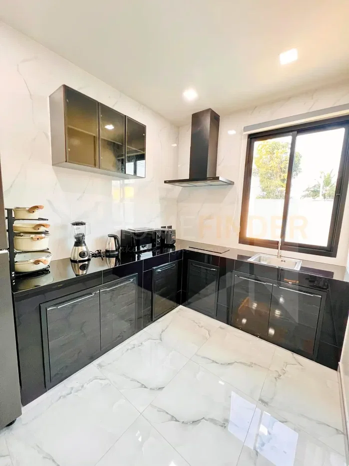 picture Pool Villa Pattaya 3 bedrooms, for rent - 12/17