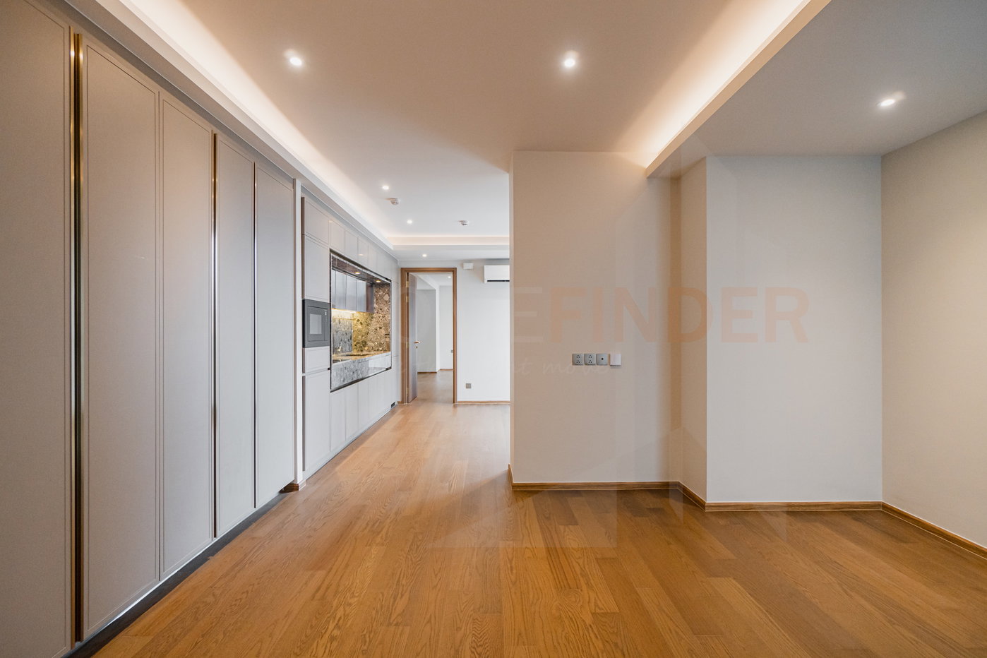 รูป VIA 34 2 bedrooms, for sale - รูปที่ 3/18