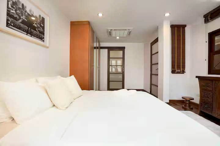 รูป LTH14504-R269 - Townhouse for Sale Sukhumvit 39 | 440 sq.m. | 4 Beds 4 Baths | BTS Phrom Phong | 32.9 MB - รูปที่ 9/16