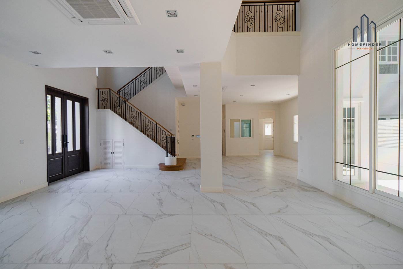รูป The Grand Riverfront Ratchapruek - Rama 5 4 bedrooms, for sale - รูปที่ 4/35