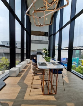 2 ห้องนอน | 1 ห้องน้ำ | BTS Lat Pla Khao | 48 ตร.ม. | 26,000 บาท/เดือน | ชั้น 11 — Grand Park View Asoke กรุงเทพฯ
