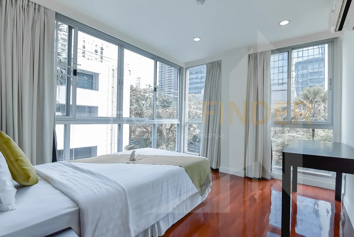 รูป Sathorn Gallery Residences 3 bedrooms, for rent - รูปที่ 4/9