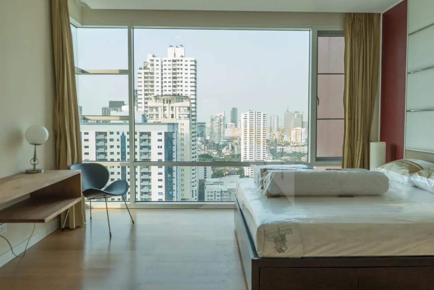 picture Fullerton 3 bedrooms, for rent - 5/7
