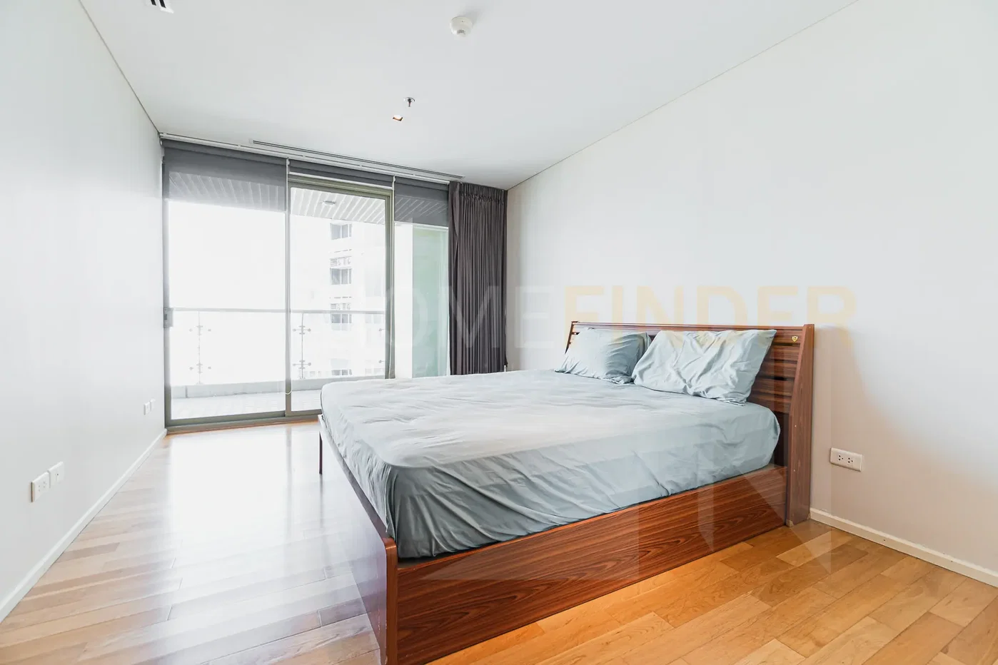 picture The Lakes 2 bedrooms, for rent - 9/15
