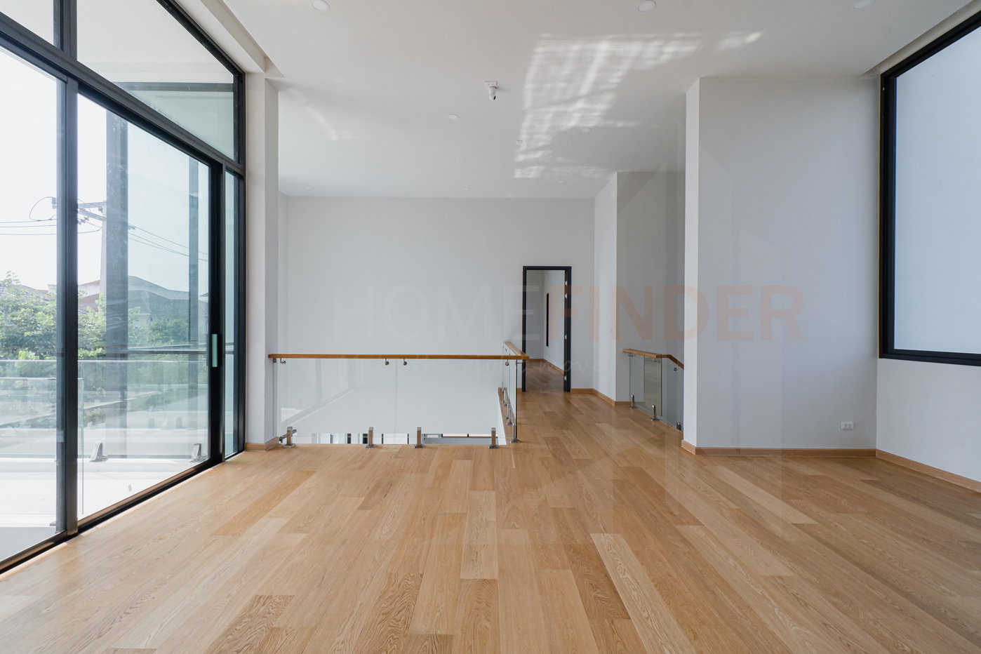 รูป The Master Ekkamai-Ramintra 4 bedrooms, for sale - รูปที่ 15/30